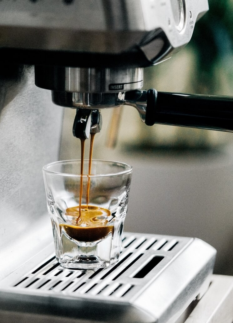 e’Longhi Dedica EC 685.M Espresso Siebträgermaschine | 15 bar | Professionelle | Siebträgermaschine bis 500 Euro